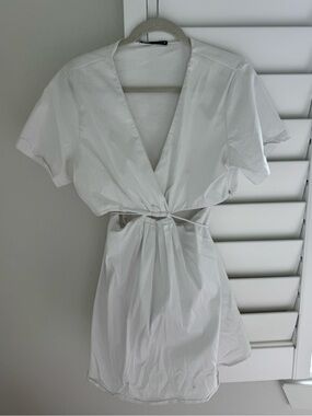 Zara White Mini Dress with Deep V